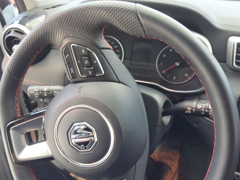 Recambio de mando multifuncion para mg zs comfort referencia OEM IAM   