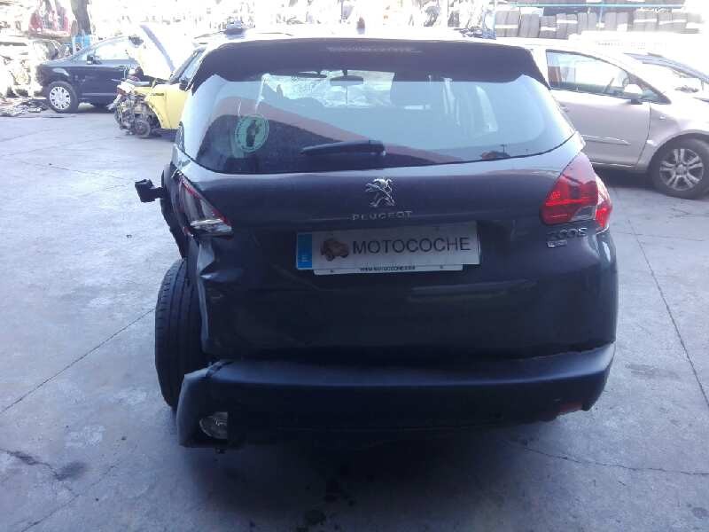 peugeot 2008 del año 2015