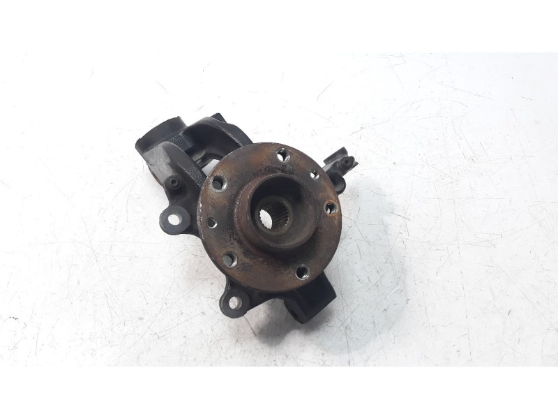 Recambio de mangueta delantera izquierda para renault megane iv berlina 5p 1.5 dci diesel fap energy referencia OEM IAM 40015177