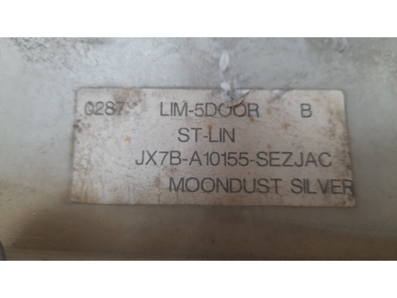 Recambio de estribo lateral para ford focus st-line referencia OEM IAM JX7BA10155SEZJAC  