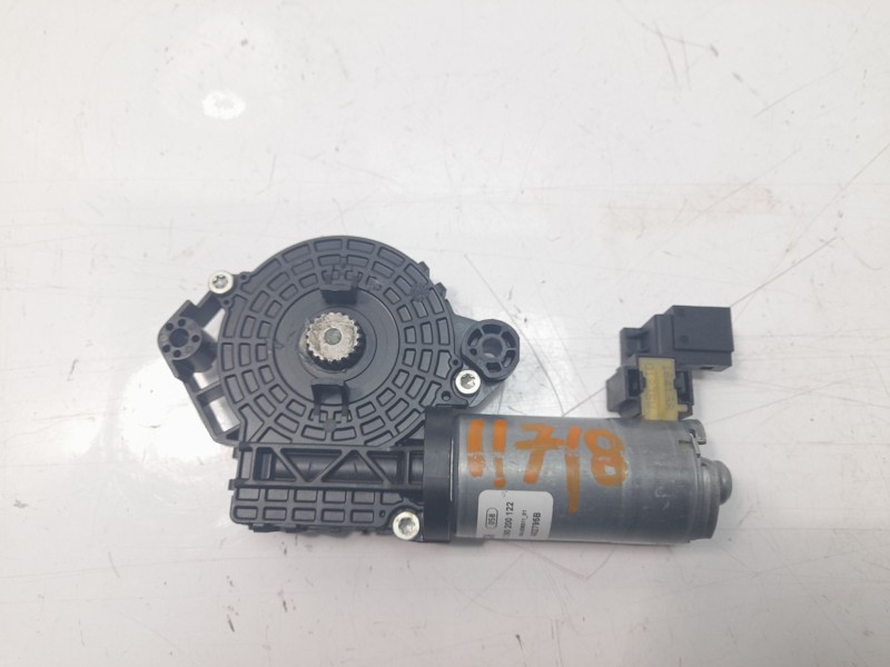 Recambio de motor techo electrico para mercedes-benz clase c (w205) lim. c 200 (205.077) referencia OEM IAM 390200122  
