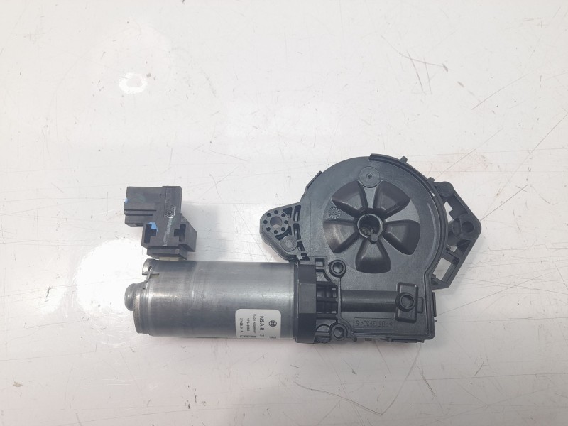 Recambio de motor techo electrico para mercedes-benz clase c (w205) lim. c 200 (205.077) referencia OEM IAM 390200122  