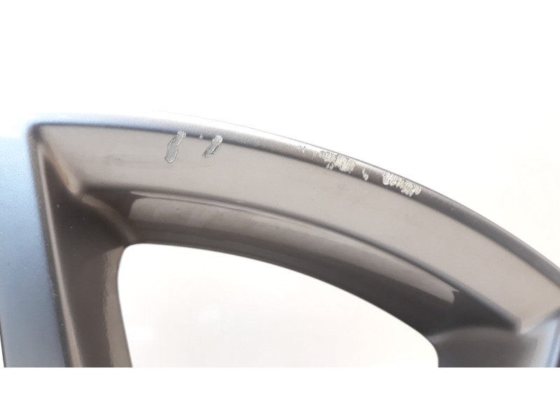 Recambio de llanta para lexus rc referencia OEM IAM 4261124810  