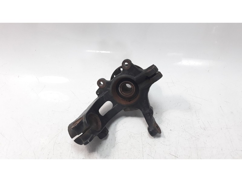 Recambio de mangueta delantera izquierda para renault megane iv berlina 5p 1.5 dci diesel fap energy referencia OEM IAM 40015177