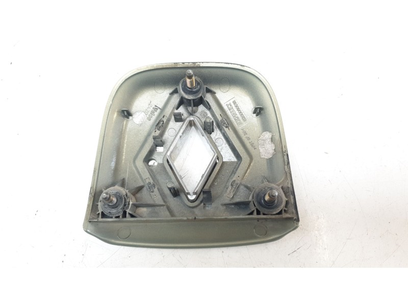 Recambio de molduras traseras para renault clio ii (bb_, cb_) 1.2 16v (bb05, bb0w, bb11, bb27, bb2t, bb2u, bb2v, cb05,... refere