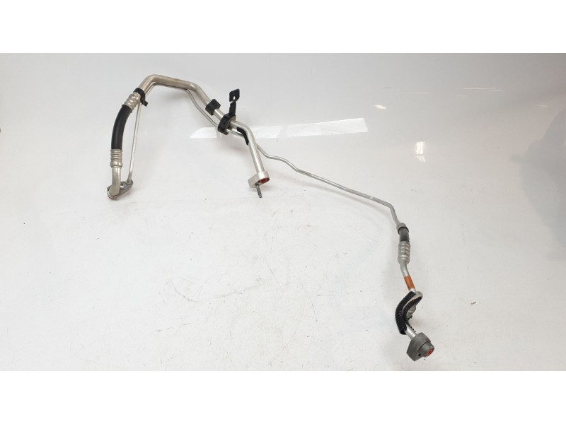 Recambio de tubos aire acondicionado para ford focus 1.0 ecoboost cat referencia OEM IAM JX6119A834ND  