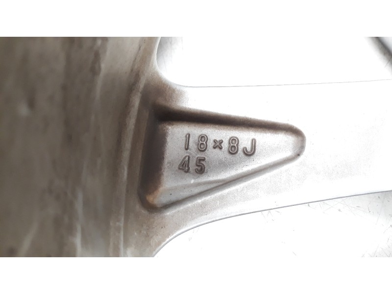 Recambio de llanta para lexus rc referencia OEM IAM 4261124810  