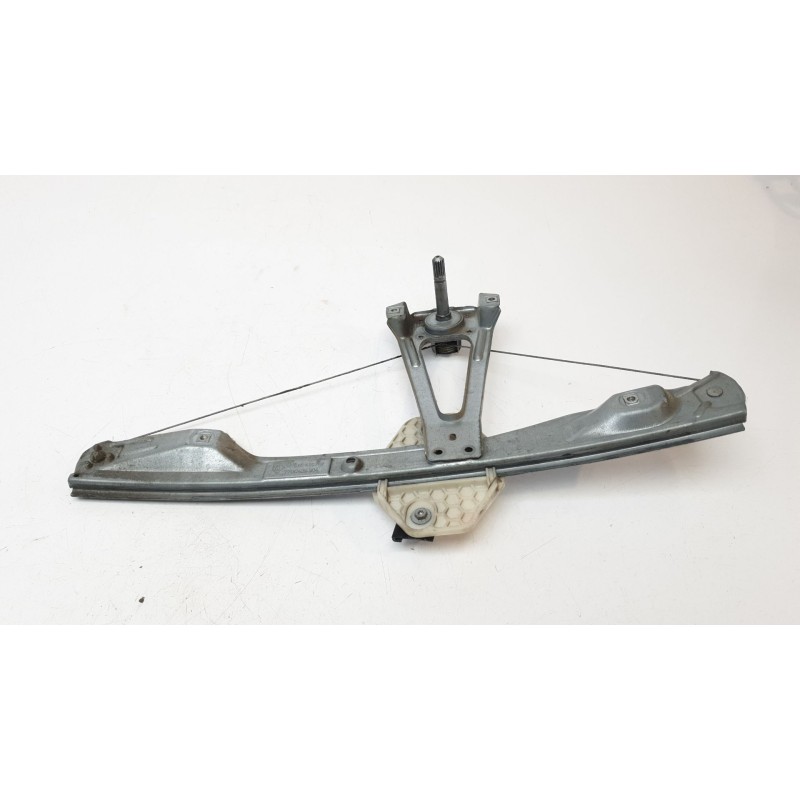 Recambio de elevalunas trasero derecho para renault clio ii (bb_, cb_) 1.2 16v (bb05, bb0w, bb11, bb27, bb2t, bb2u, bb2v, cb05,.