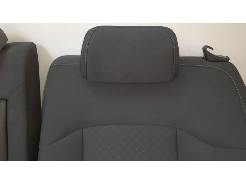 Recambio de asientos traseros para kia sportage (nq5) concept referencia OEM IAM 89160P1510G32  