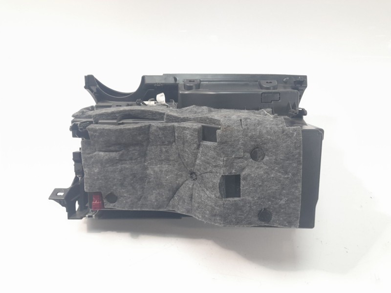 Recambio de guantera para mercedes-benz clase c (w205) familiar 2.1 cdi cat referencia OEM IAM A2056800091  