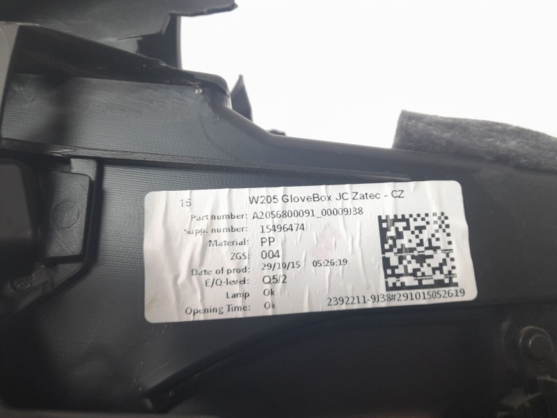 Recambio de guantera para mercedes-benz clase c (w205) familiar 2.1 cdi cat referencia OEM IAM A2056800091  