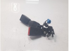 Recambio de enganche cinturon central para mercedes-benz clase c (w205) familiar 2.1 cdi cat referencia OEM IAM A2058600369   2