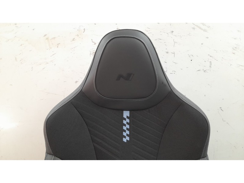 Recambio de asiento delantero izquierdo para hyundai i20 iii (bc3, bi3) 1.6 t-gdi referencia OEM IAM 88300CO130R5N  