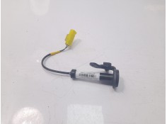 Recambio de pretensor airbag derecho para bmw serie 3 gran turismo (f34) 2.0 turbodiesel referencia OEM IAM AR725969207   2