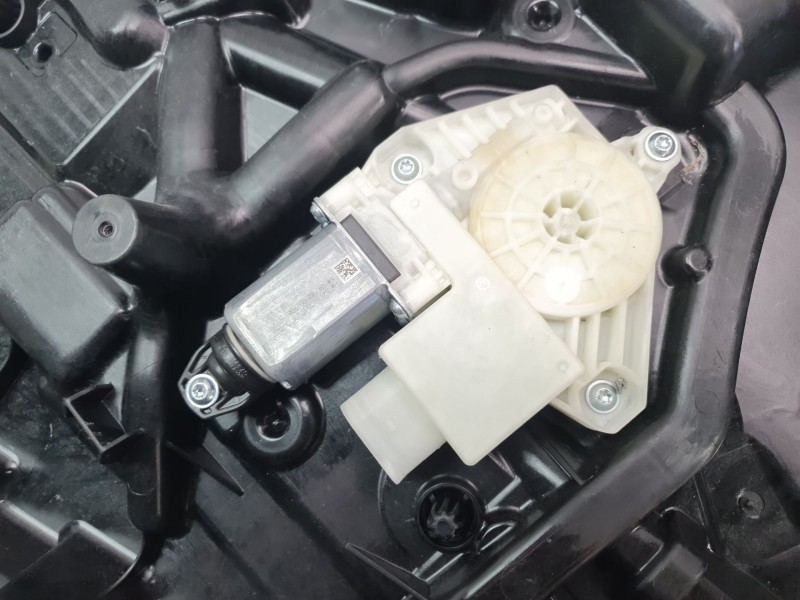 Recambio de elevalunas trasero izquierdo para bmw serie x3 (g01) xdrive 20d referencia OEM IAM 4A21323  