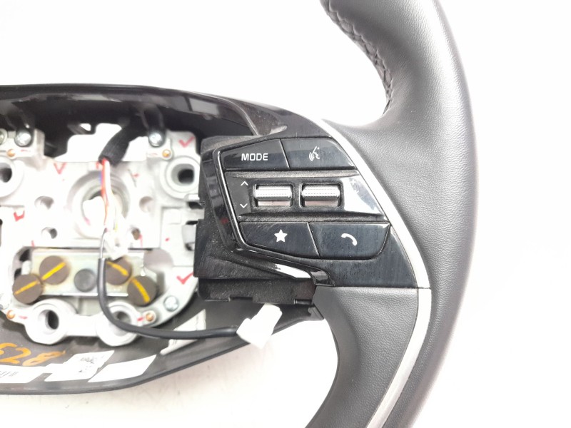 Recambio de volante para kia niro referencia OEM IAM 56100AT480CCV  
