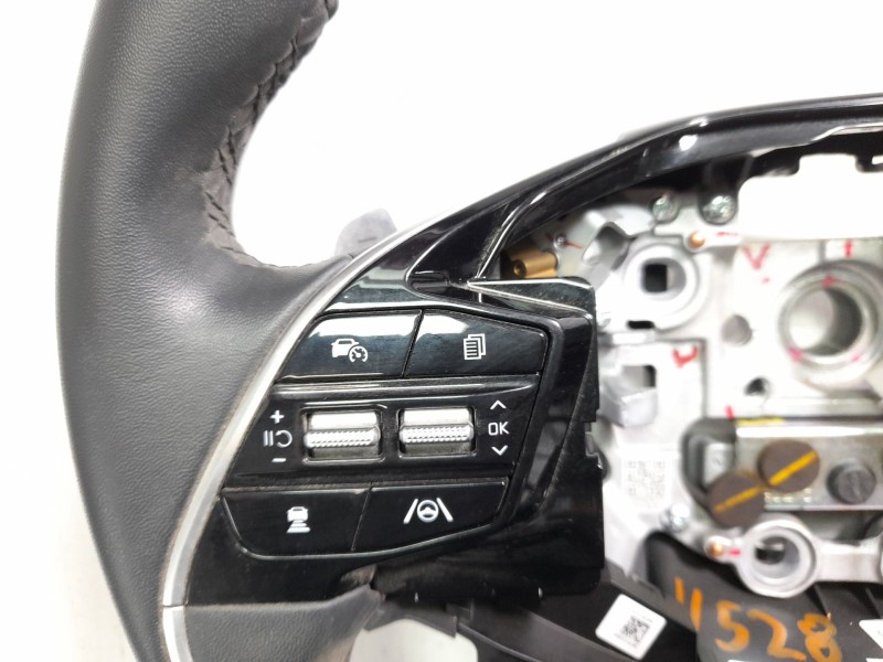 Recambio de volante para kia niro referencia OEM IAM 56100AT480CCV  