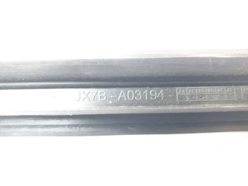 Recambio de moldura para ford focus 1.0 ecoboost cat referencia OEM IAM   