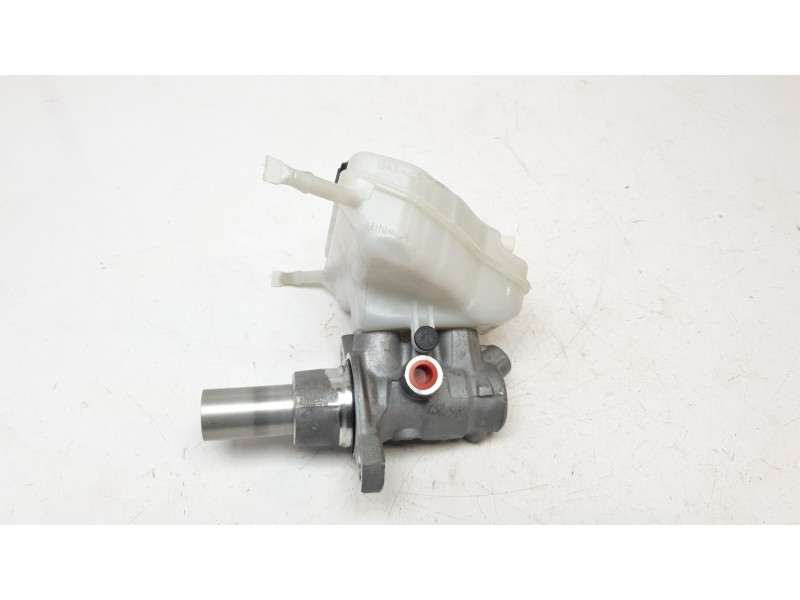 Recambio de bomba freno para mercedes-benz clase c (w205) lim. c 200 (205.077) referencia OEM IAM A2054300002  