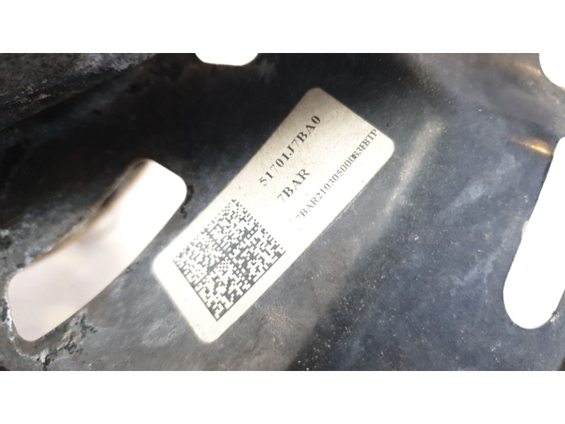 Recambio de mangueta delantera derecha para kia xceed drive referencia OEM IAM 51701J7BA0  