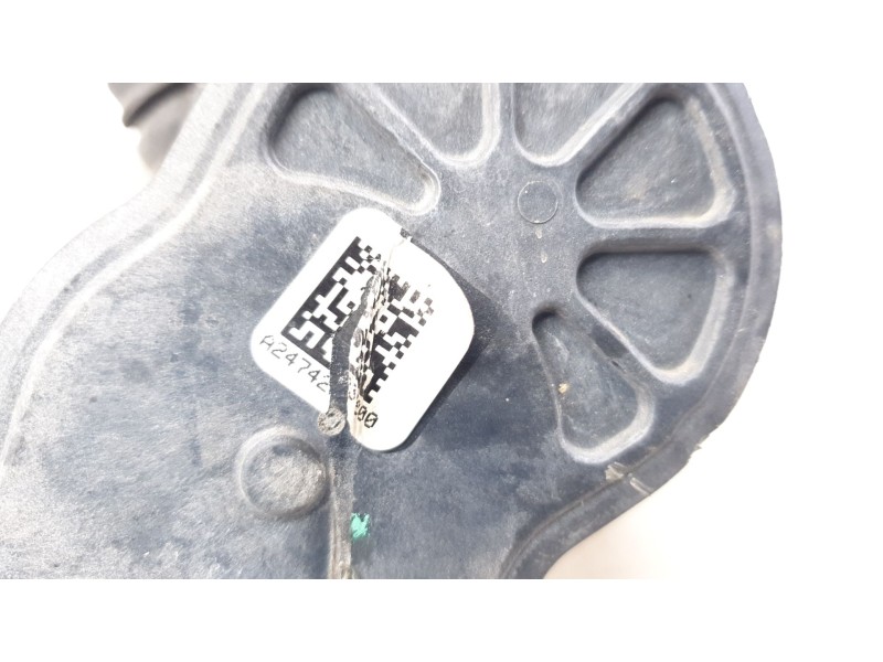 Recambio de pinza freno trasera derecha para mercedes-benz clase glb (bm 247) 1.3 cat referencia OEM IAM A2474237800  