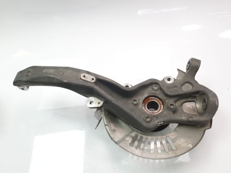 Recambio de mangueta delantera derecha para jaguar f-pace (x761) 2.0 sd4 awd referencia OEM IAM HK833K185BC  