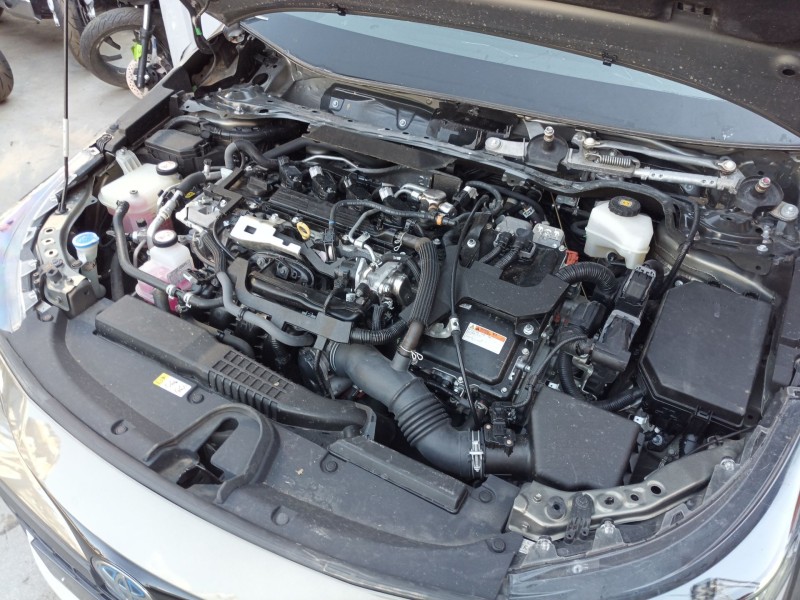 Recambio de compresor aire acondicionado para toyota corolla station wagon (_e21_) 2.0 hybrid (mzeh12) referencia OEM IAM   