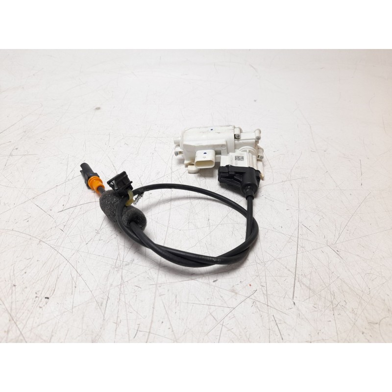 Recambio de cerradura puerta trasera izquierda para mercedes-benz clase s (w222) lim. 3.0 cdi cat referencia OEM IAM 2227601700 