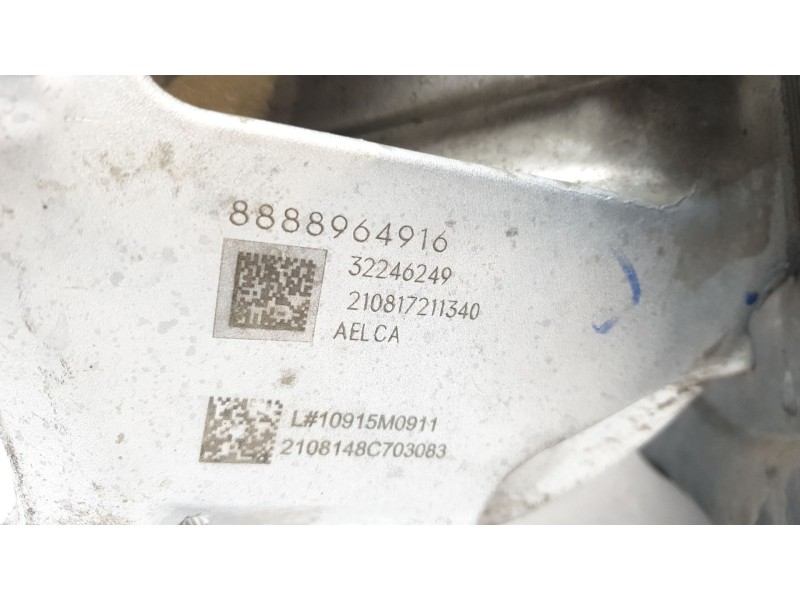 Recambio de mangueta trasera derecha para volvo xc 40 essential 2wd referencia OEM IAM 32246249  