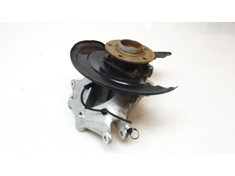 Recambio de mangueta trasera izquierda para volvo xc 40 essential 2wd referencia OEM IAM 32246251  