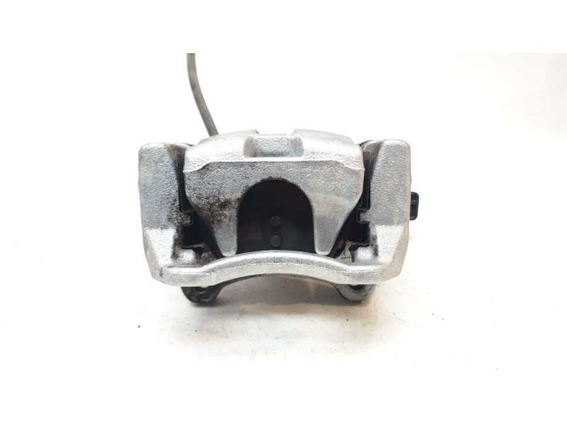 Recambio de pinza de freno trasera derecha para volvo xc 40 essential 2wd referencia OEM IAM P32276920  