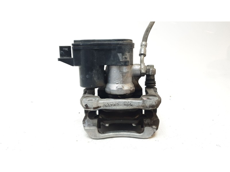 Recambio de pinza de freno trasera derecha para volvo xc 40 essential 2wd referencia OEM IAM P32276920  