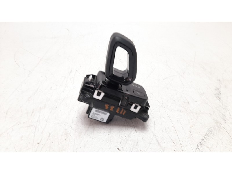 Recambio de palanca cambio para volvo xc 40 essential 2wd referencia OEM IAM P32335116  