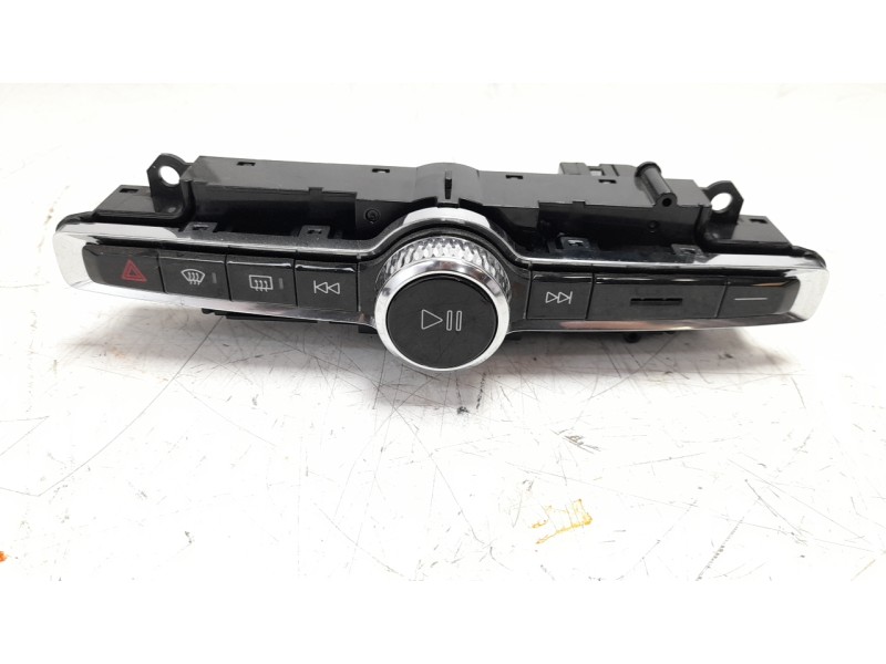 Recambio de warning para volvo xc 40 essential 2wd referencia OEM IAM P31456673  