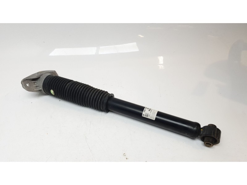 Recambio de amortiguador trasero izquierdo para hyundai tucson (nx) maxx silver 2wd referencia OEM IAM 55307N7800  