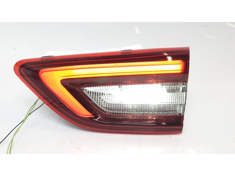 Recambio de piloto trasero derecho interior para ford kuga iii (dfk) 1.5 ecoboost referencia OEM IAM PV4B13A602AD  