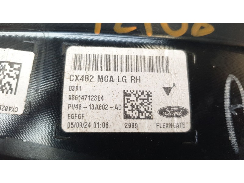 Recambio de piloto trasero derecho interior para ford kuga iii (dfk) 1.5 ecoboost referencia OEM IAM PV4B13A602AD  
