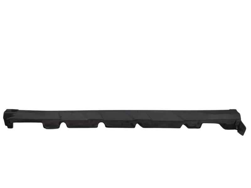 Recambio de estribo lateral para hyundai kona referencia OEM IAM 87751J9000  