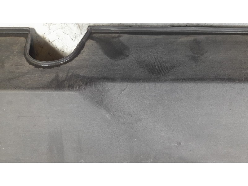 Recambio de estribo lateral para hyundai kona referencia OEM IAM 87751J9000  