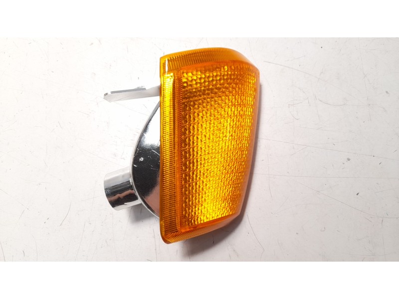 Recambio de piloto delantero izquierdo para peugeot 205 berlina referencia OEM IAM PG0174004 103F17091131 PG0174004