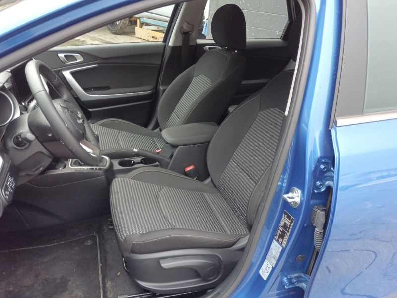 kia ceed tourer (cd) del año 2025