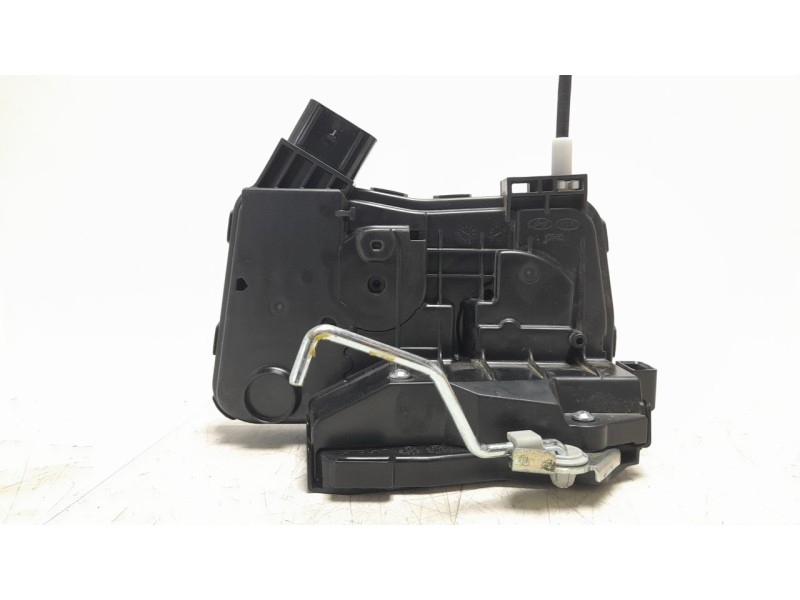 Recambio de cerradura puerta trasera derecha para hyundai tucson (nx) klass safe 2wd referencia OEM IAM 81420N7000  