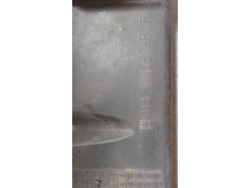 Recambio de estribos laterales para jaguar f-pace (x761) 2.0 sd4 awd referencia OEM IAM HK83101D57B  