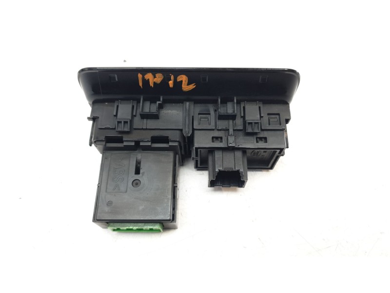 Recambio de mando multifuncion para jaguar f-pace (x761) 2.0 sd4 awd referencia OEM IAM HK8311654DB  