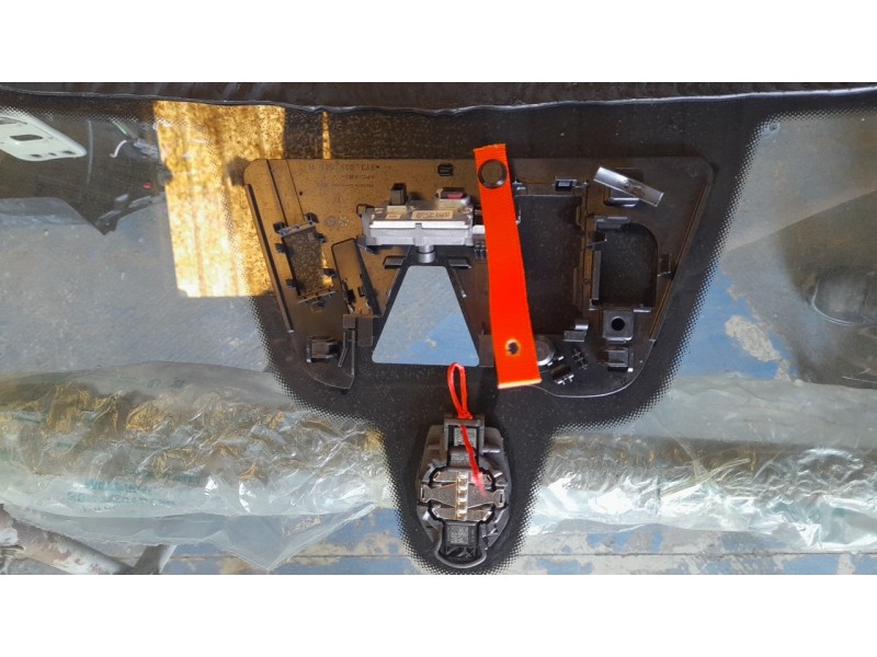 Recambio de parabrisas para porsche cayenne coupe (9yb) e-hybrid referencia OEM IAM 9Y3845011AE  