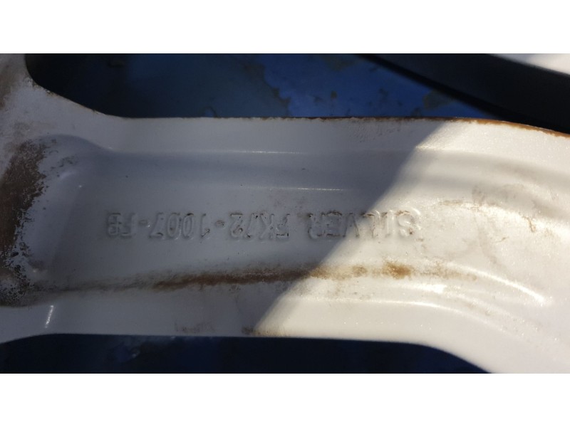 Recambio de llanta para land rover discovery sport (l550) 2.0 d 4x4 referencia OEM IAM FK721007FB  