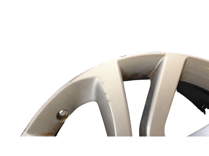 Recambio de llanta para land rover discovery sport (l550) 2.0 d 4x4 referencia OEM IAM FK721007FB  