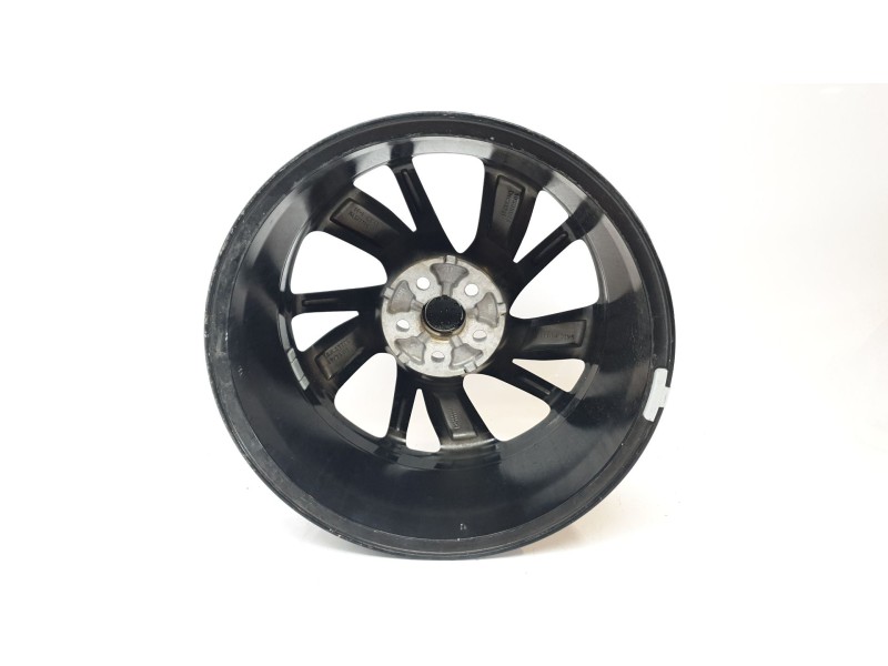 Recambio de llanta para mg zs luxury referencia OEM IAM 10598024  