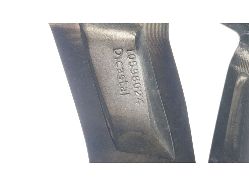 Recambio de llanta para mg zs luxury referencia OEM IAM 10598024  