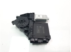 MOTOR ELEVALUNAS DELANTERO DERECHO 31674757 